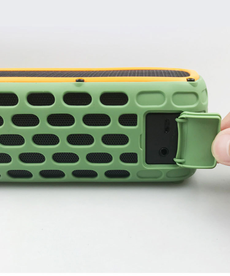 Waterproof Solar Bluetooth Speaker with USB Charging – Outdoor Wireless Speaker